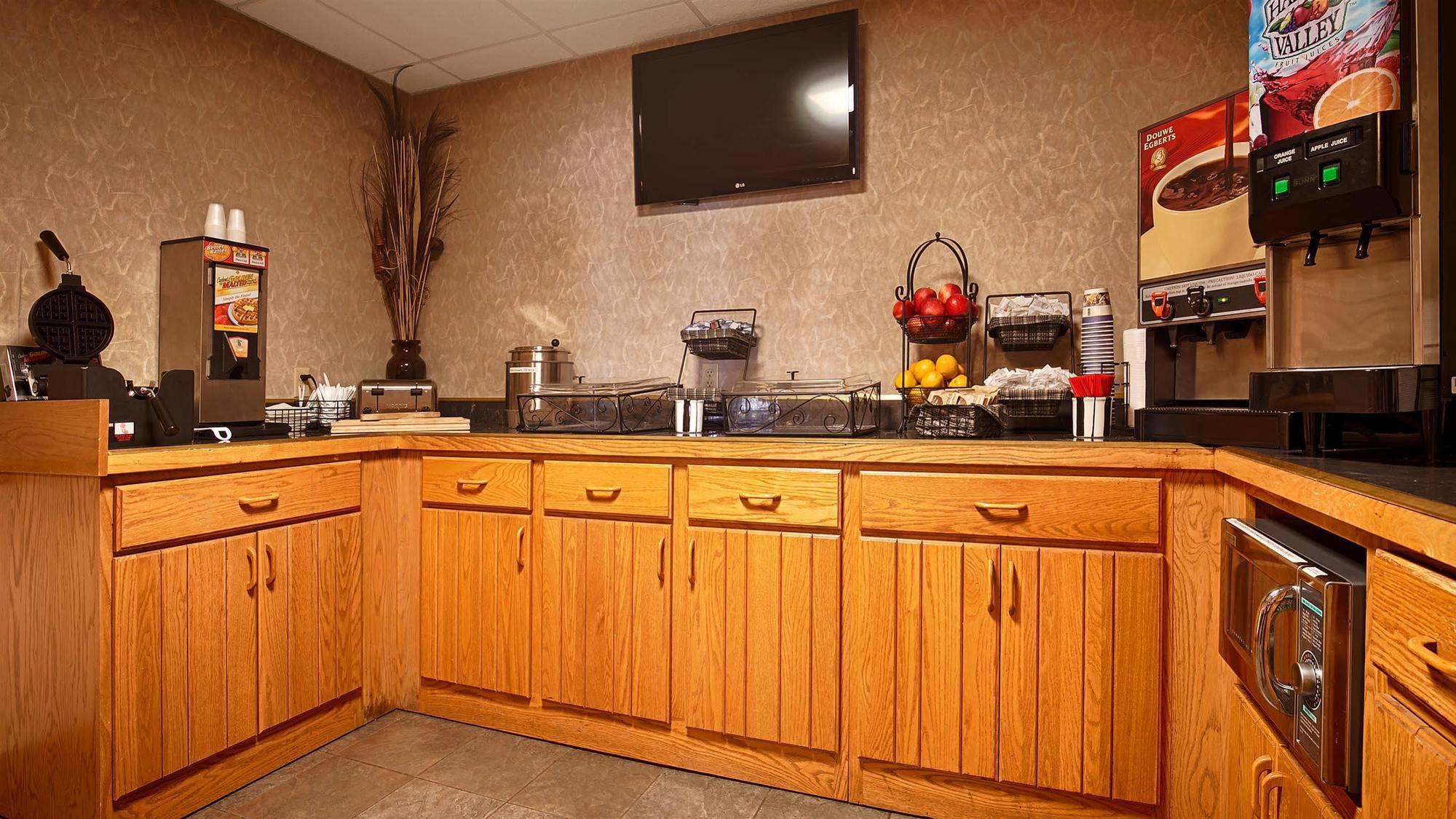 Best Western Of Alpena Exterior photo